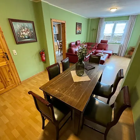 Garni Seeschloesschen 3* كوبلينزي