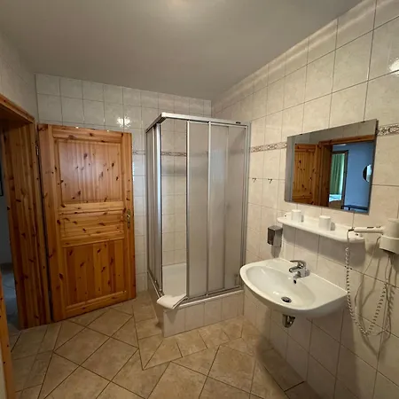 فندق Garni Seeschloesschen