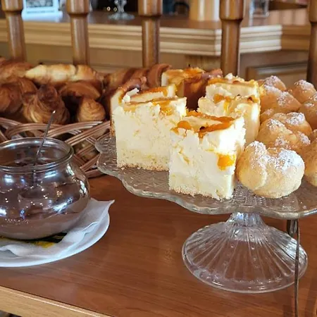 Garni Seeschloesschen فندق كوبلينزي