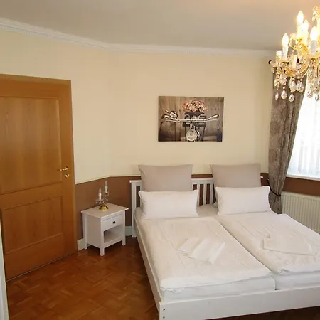 Seeschloesschen & Ostseeperle - Immer Inklusive Fruehstueck Hotel