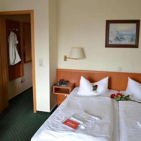 Hotel Seeschloesschen & Ostseeperle - Immer Inklusive Fruehstueck