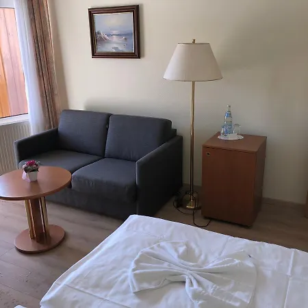 Garni Seeschloesschen فندق 3*