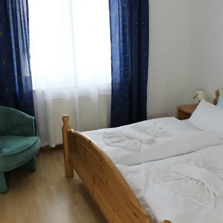 Garni Seeschlösschen Hotel 3*